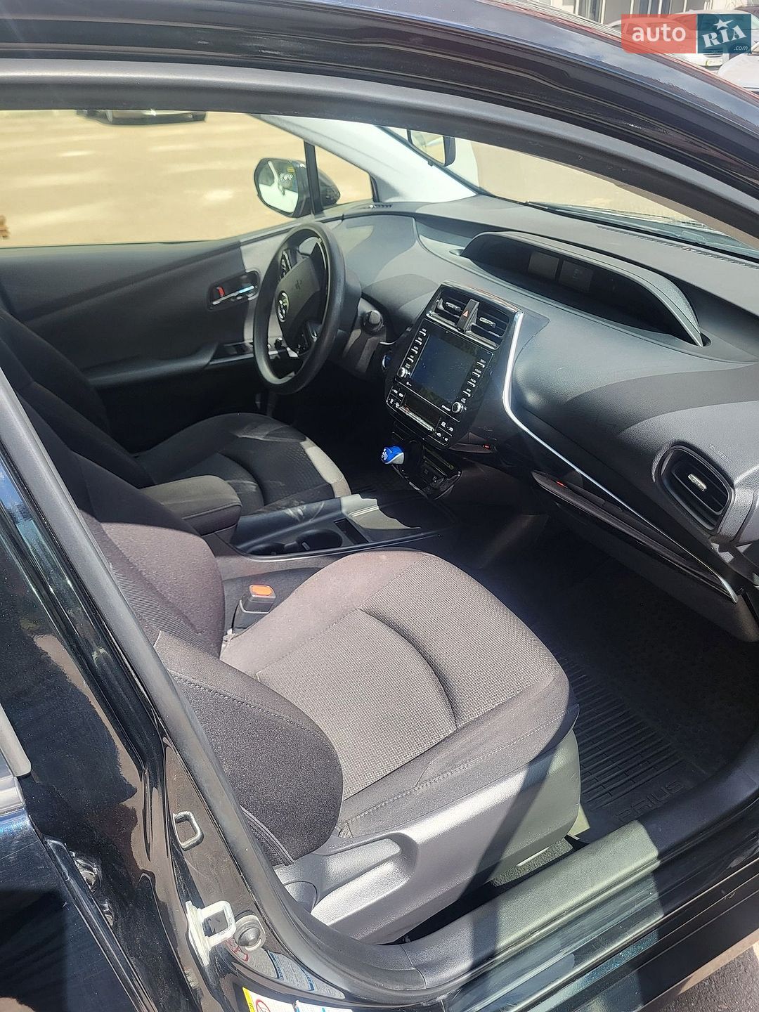 Toyota Prius 2022 VIN JTDL9MFU9N3035565 фото оголошення 19 з 23