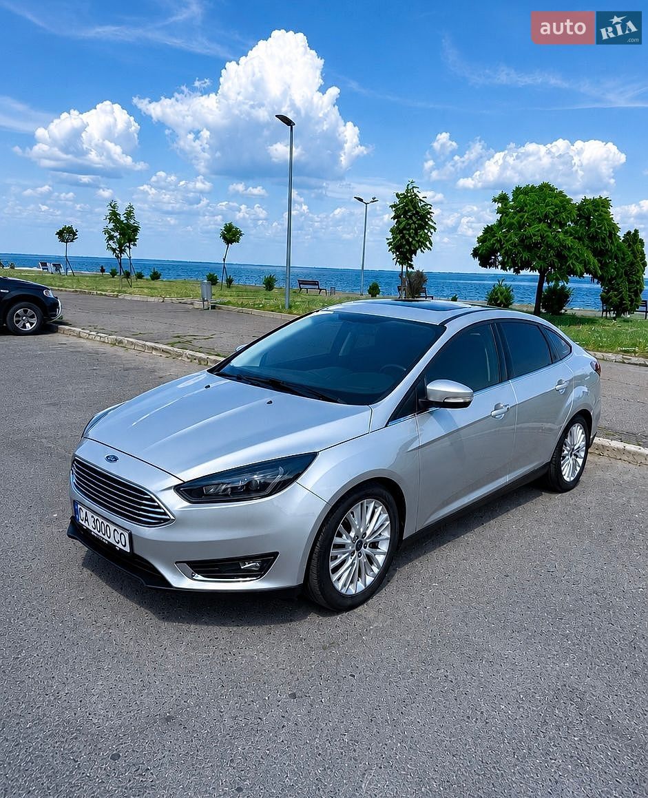 Ford Focus 2018 VIN 1FADP3J2XJL279655 фото оголошення 45 з 53