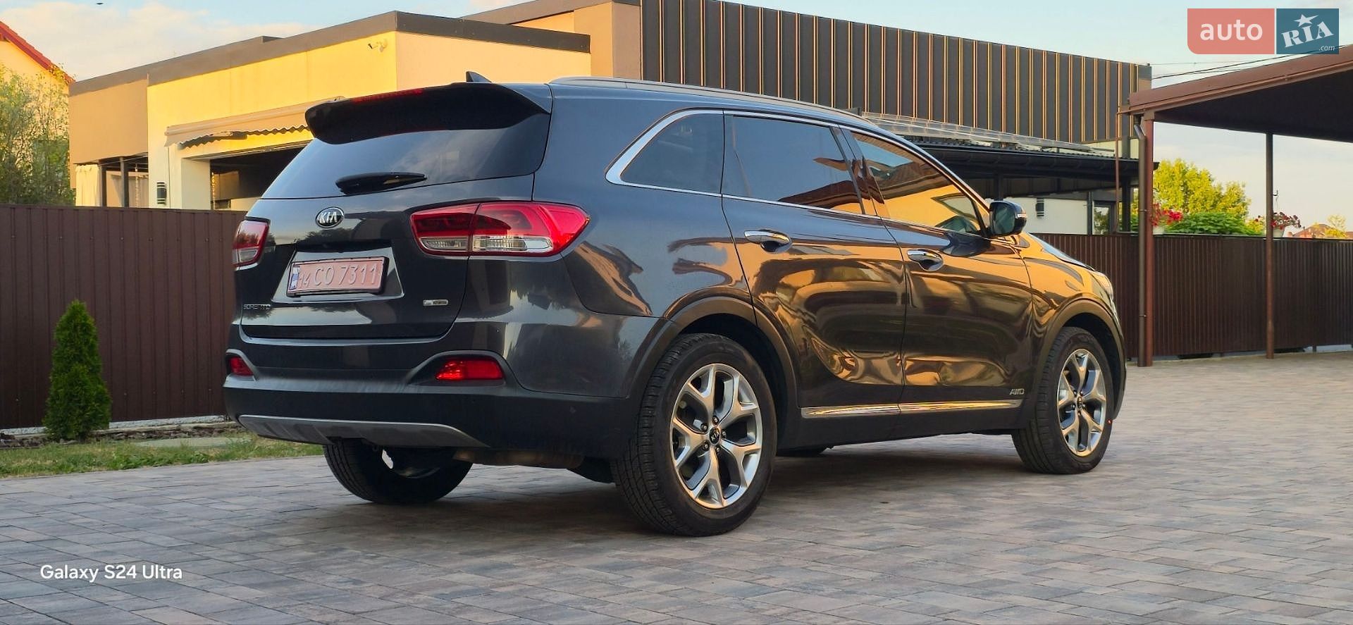 Kia Sorento 2015 VIN KNAPH81BDF5070270 фото оголошення 12 з 47