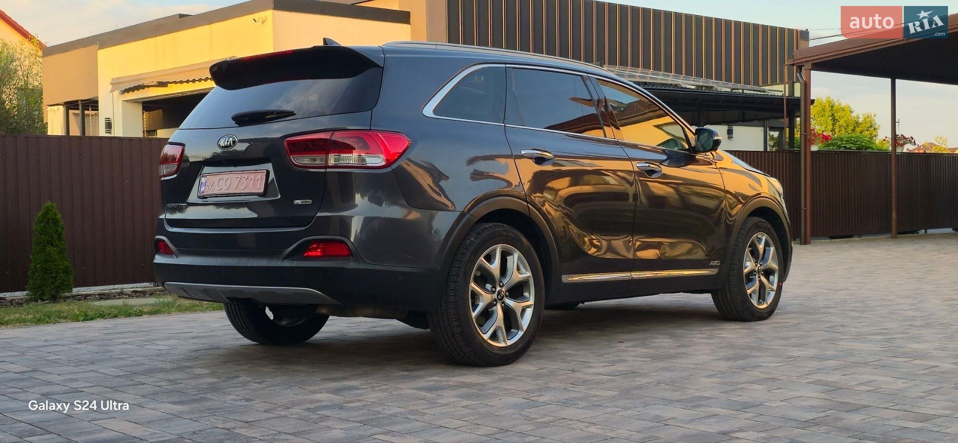 Kia Sorento 2015 VIN KNAPH81BDF5070270 фото оголошення 16 з 47