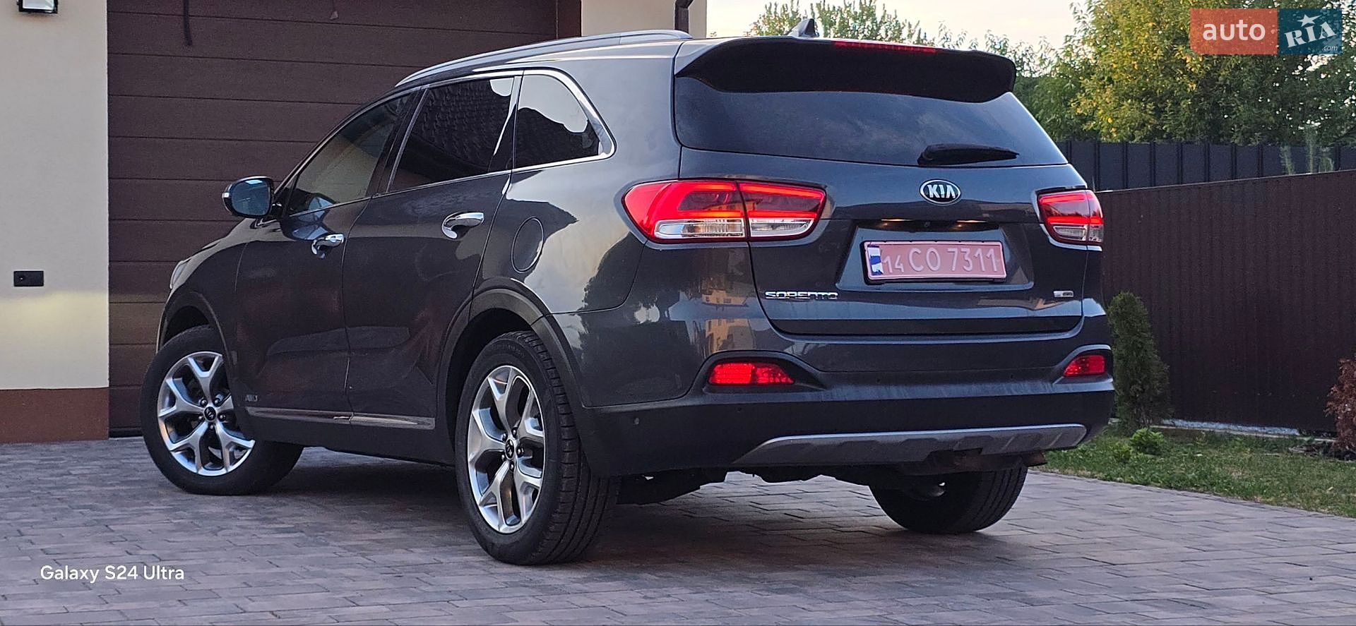 Kia Sorento 2015 VIN KNAPH81BDF5070270 фото оголошення 22 з 47