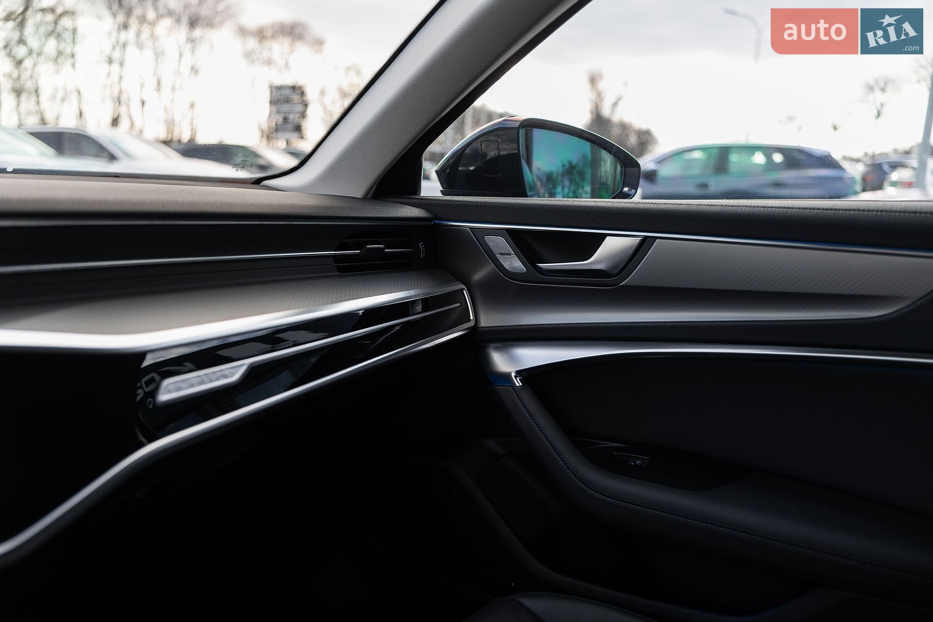 Audi A6 2018 VIN WAUZZZF2XKN004246 фото оголошення 26 з 42