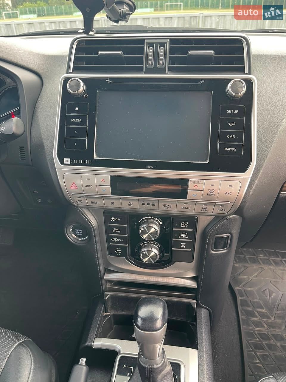 Toyota Land Cruiser Prado 2020 VIN JTEBU3FJ90K187043 фото оголошення 4 з 9