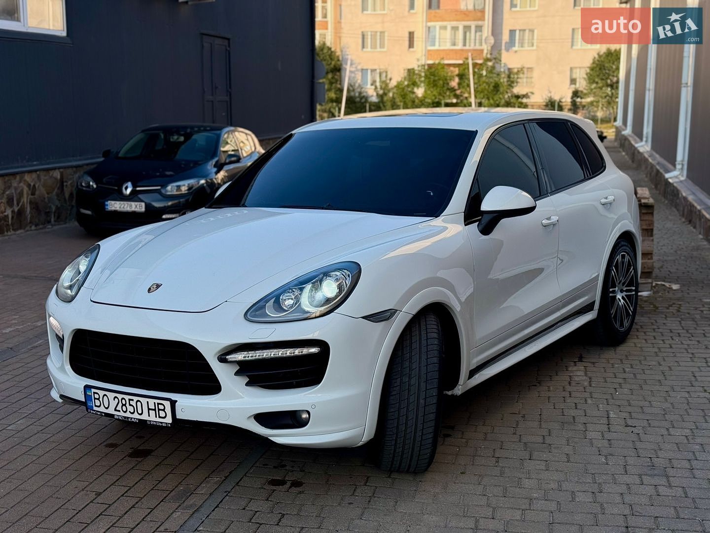 Porsche Cayenne 2010 VIN WP1ZZZ92ZBLA47245 фото оголошення 12 з 33