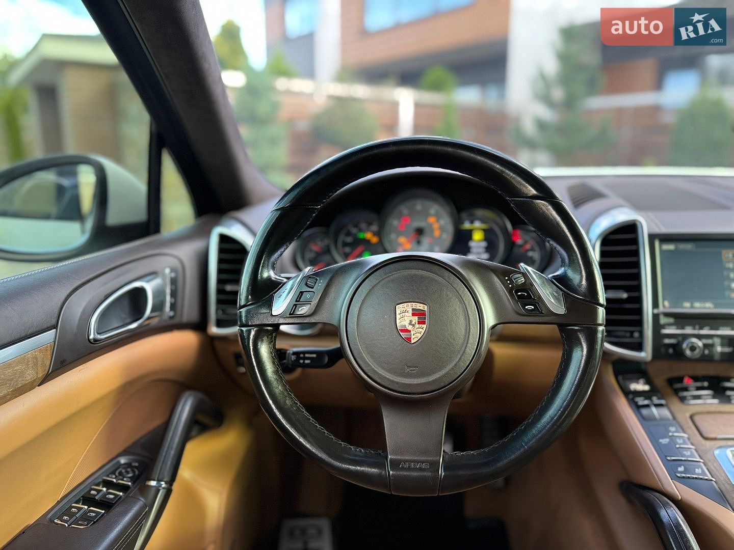 Porsche Cayenne 2010 VIN WP1ZZZ92ZBLA47245 фото оголошення 20 з 33