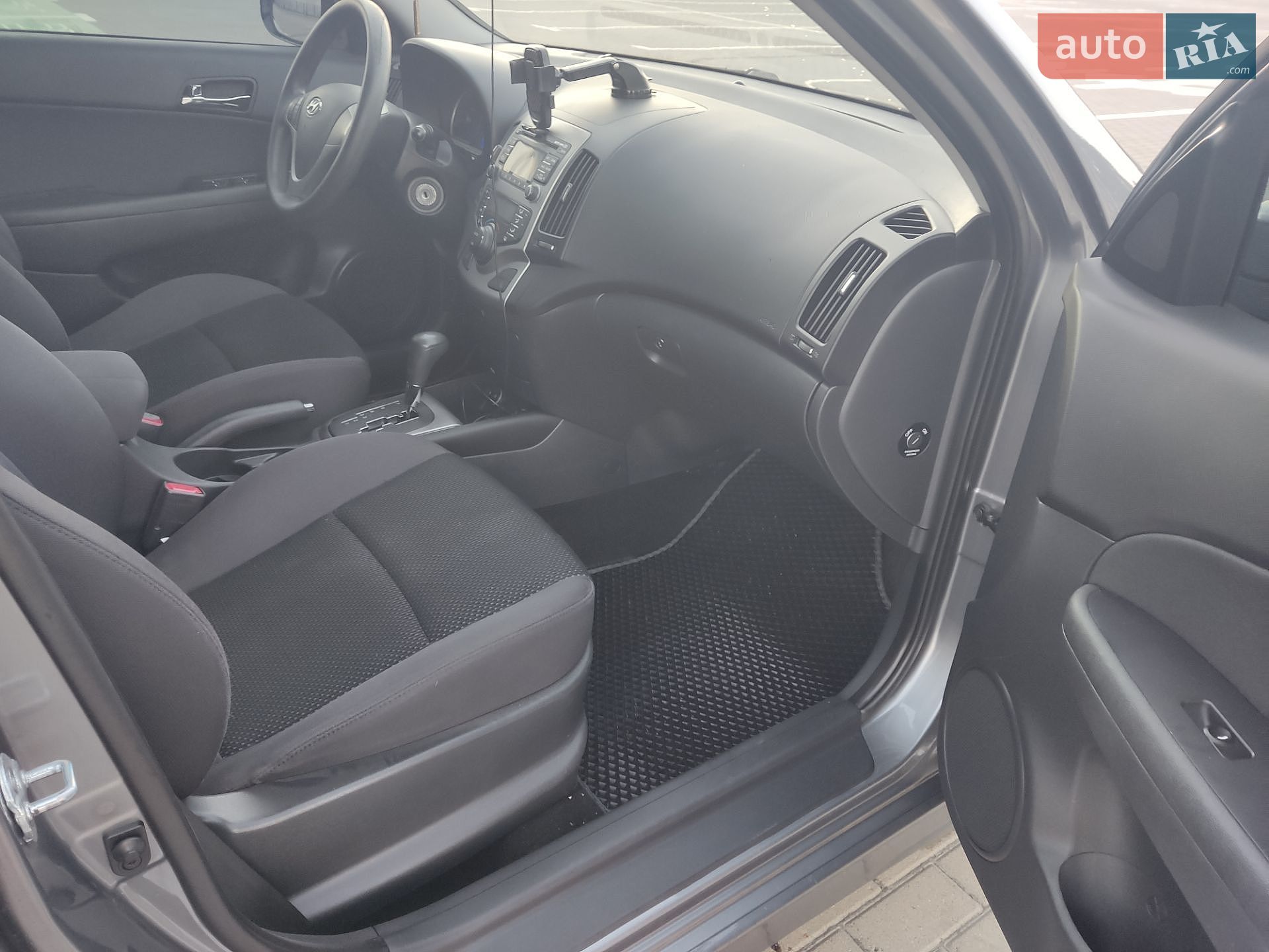 Hyundai i30 2011 VIN TMADC81DBCJ080955 фото оголошення 14 з 23