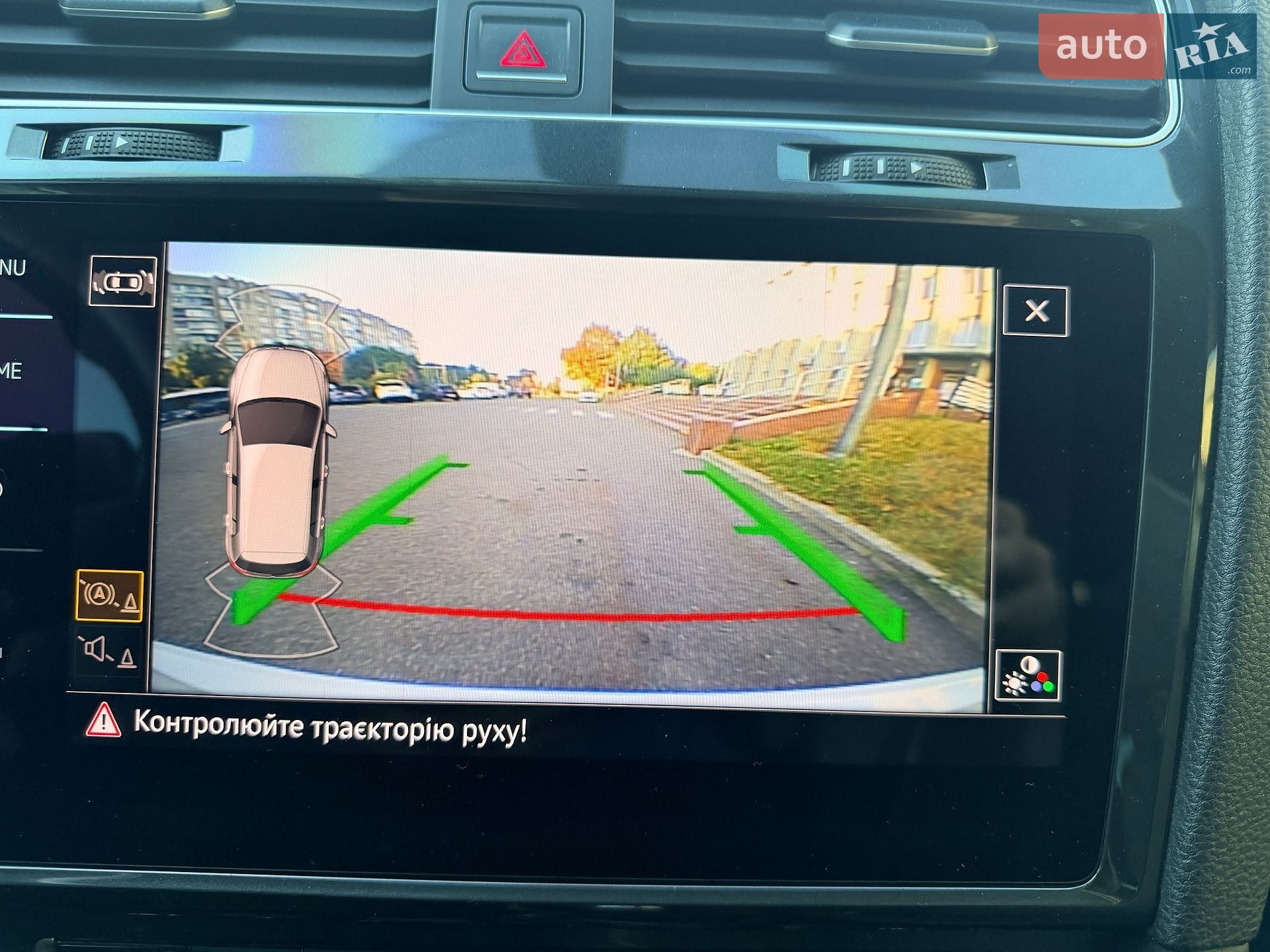 Volkswagen e-Golf 2018 VIN WVWZZZAUZJW906064 фото оголошення 23 з 23