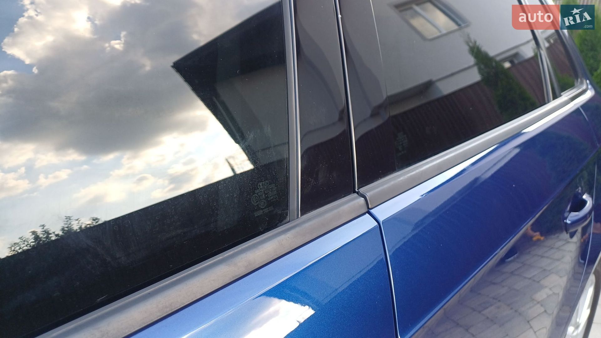 Audi A3 2014 VIN WAUZZZ8V7EA153541 фото оголошення 17 з 106