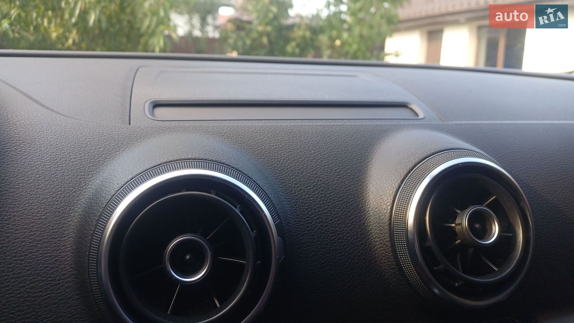 Audi A3 2014 VIN WAUZZZ8V7EA153541 фото оголошення 59 з 106