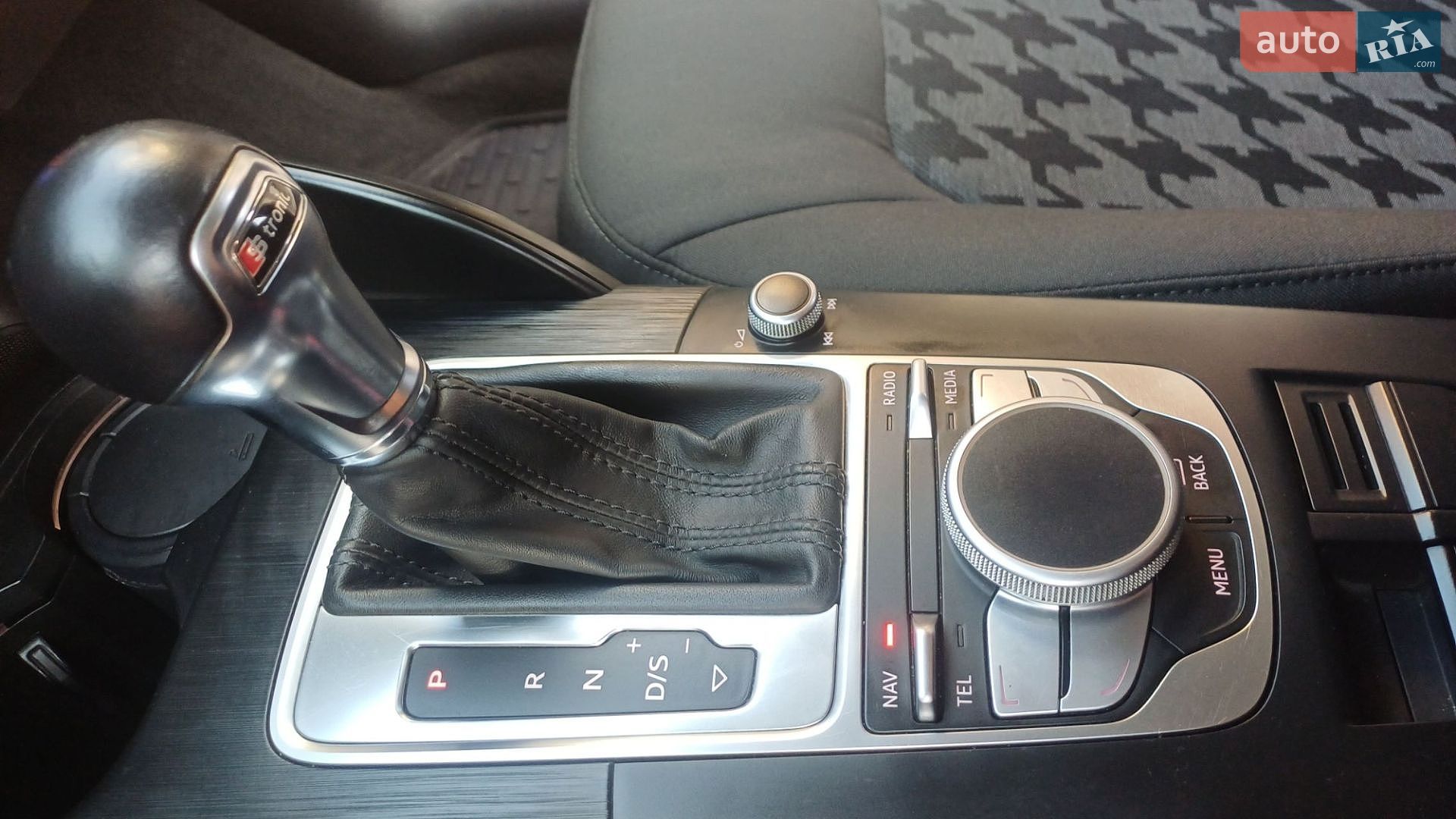 Audi A3 2014 VIN WAUZZZ8V7EA153541 фото оголошення 75 з 106