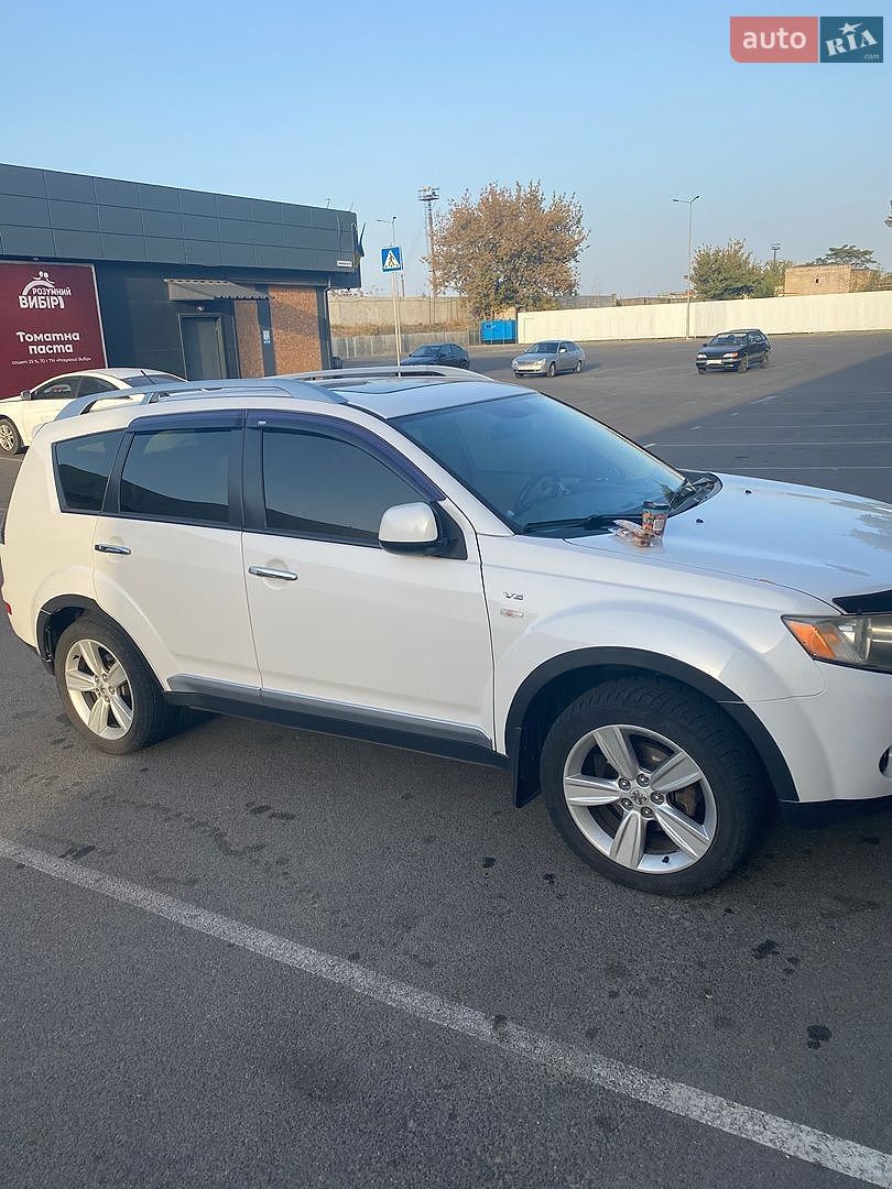 Mitsubishi Outlander XL 2008 VIN JMBXLCW6W8Z000810 фото оголошення 6 з 10
