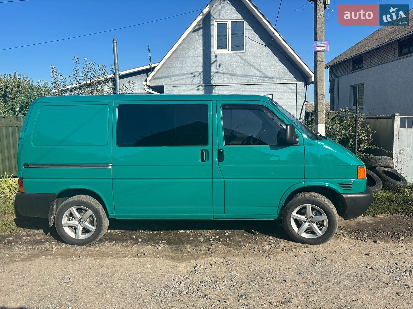 Volkswagen Transporter 1999 VIN WV1ZZZ70ZYH004723 фото оголошення 3 з 32