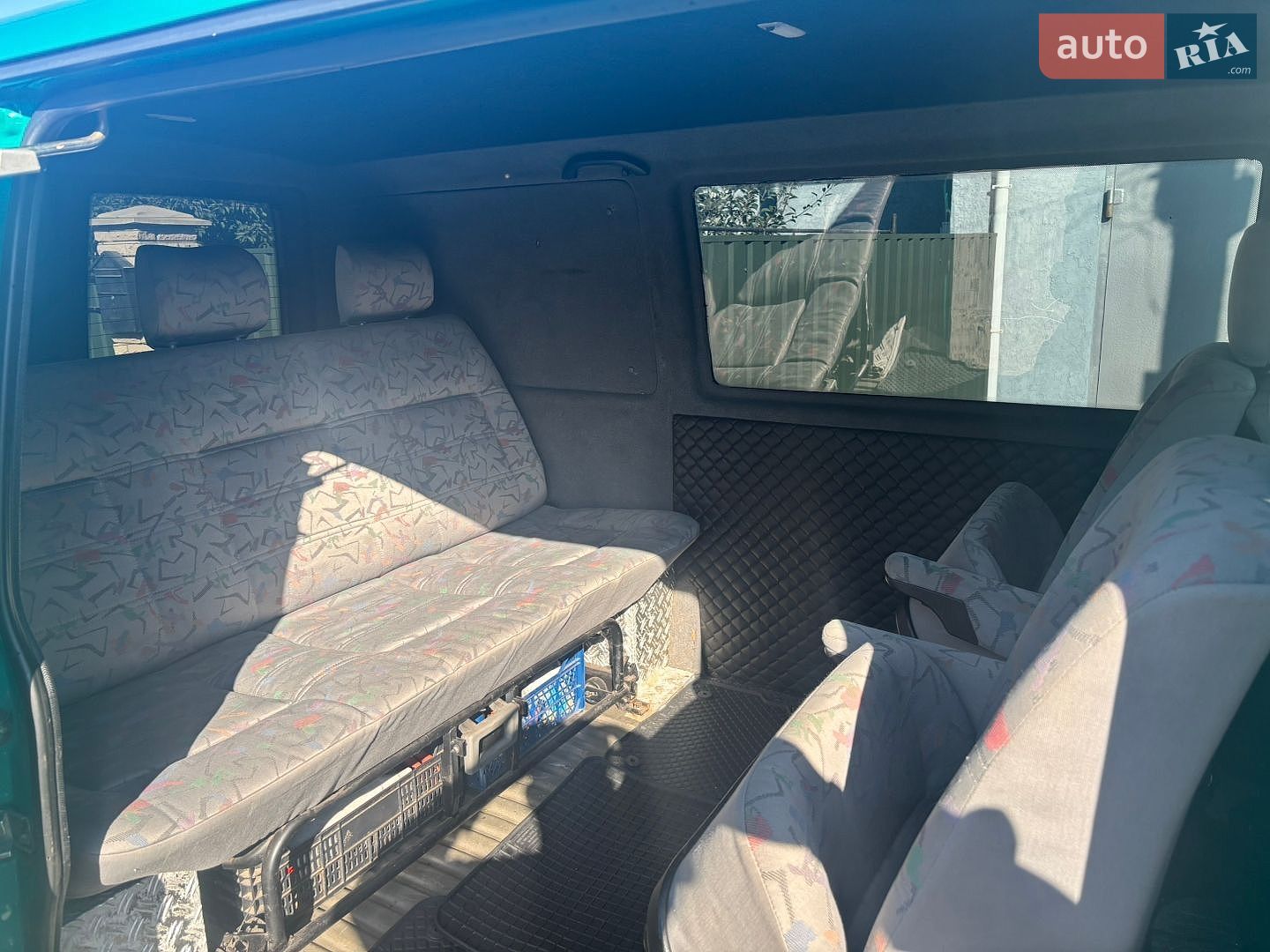 Volkswagen Transporter 1999 VIN WV1ZZZ70ZYH004723 фото оголошення 9 з 32