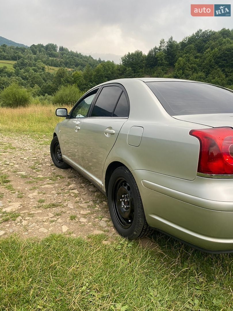 Toyota Avensis 2003 VIN SB1BZ56L10E005177 фото оголошення 3 з 27