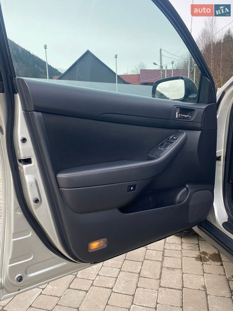 Toyota Avensis 2003 VIN SB1BZ56L10E005177 фото оголошення 14 з 27