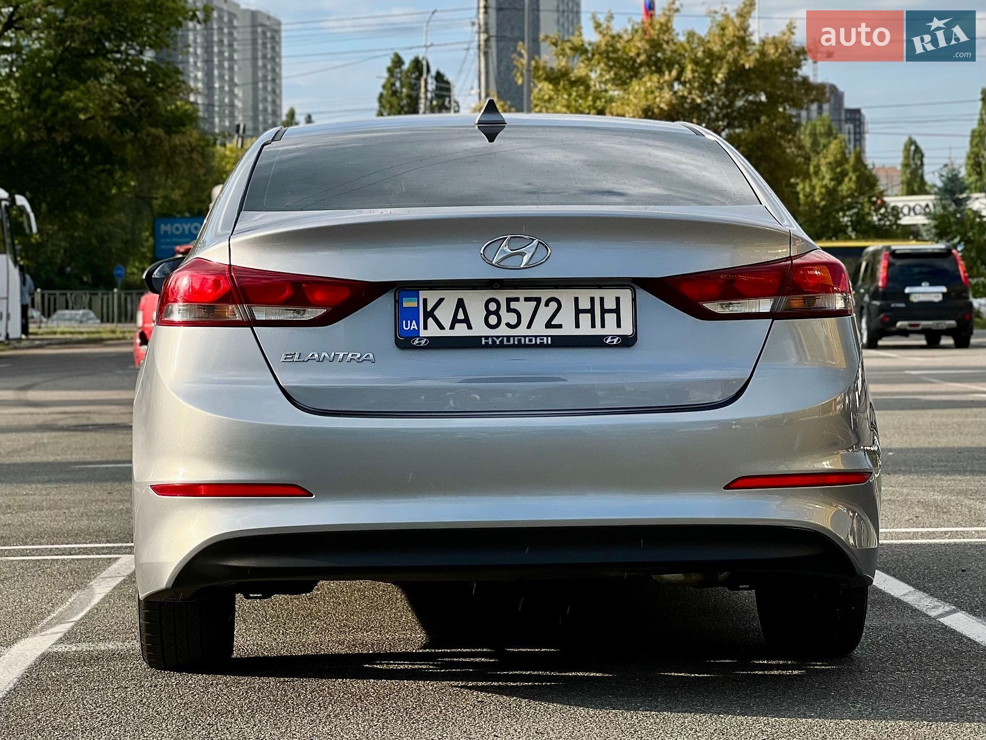 Hyundai Elantra 2016 VIN 5NPD84LF1HH167905 фото оголошення 8 з 10