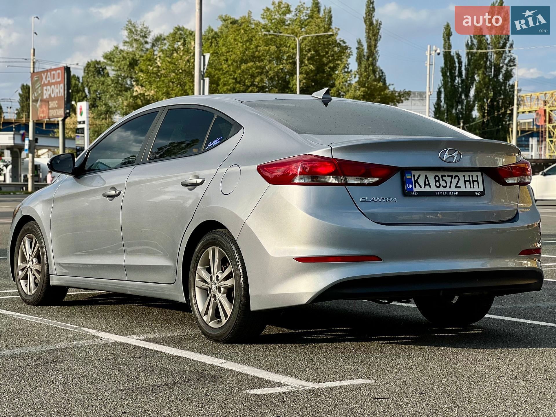 Hyundai Elantra 2016 VIN 5NPD84LF1HH167905 фото оголошення 9 з 10