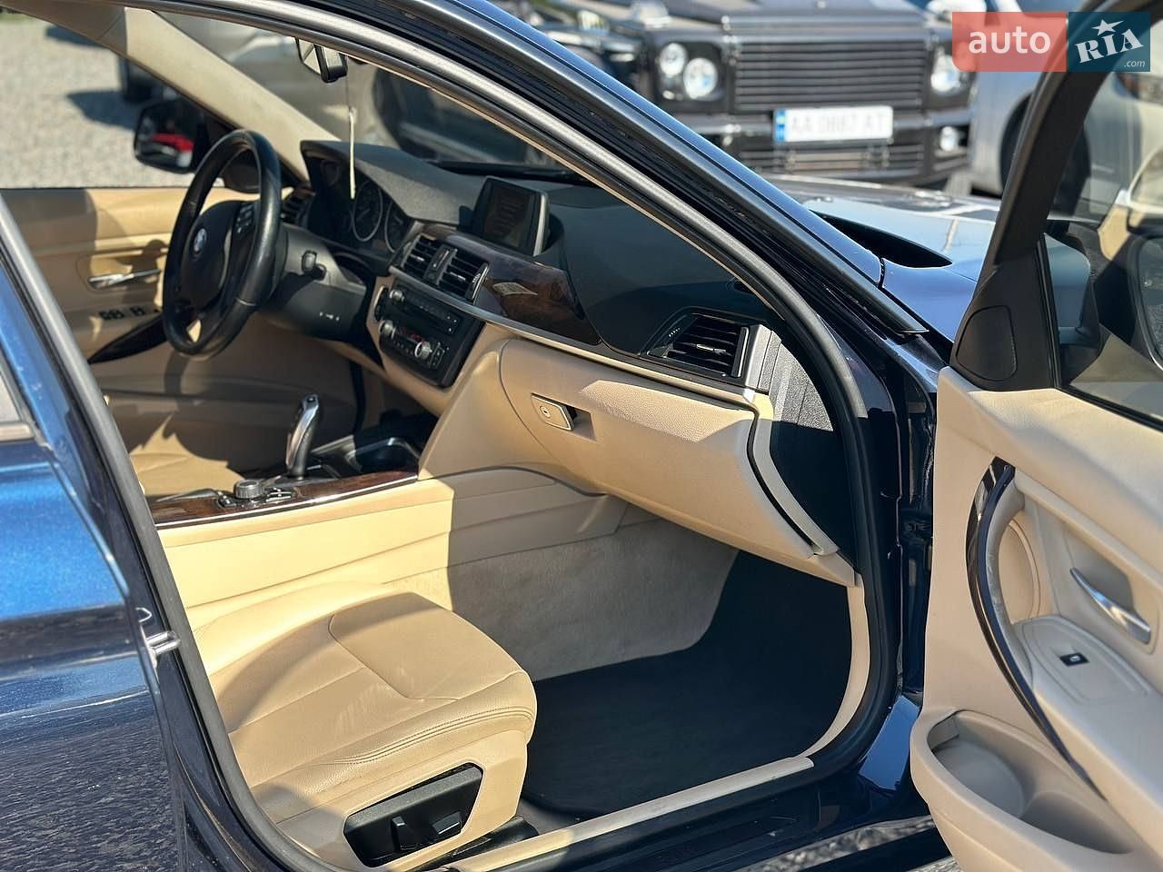 BMW 3 Series 2015 VIN WBA3C3C54FK202508 фото оголошення 9 з 10