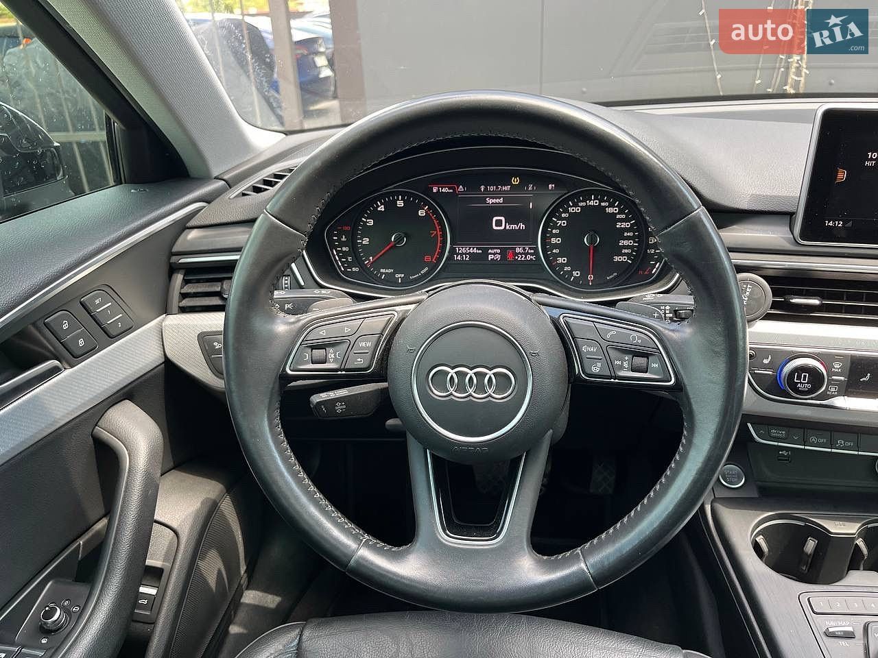 Audi A4 2019 VIN WAUBNAF46KN011517 фото оголошення 14 з 23