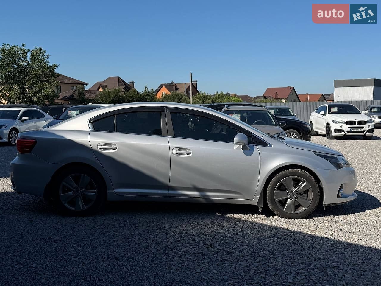 Toyota Avensis 2015 VIN SB1BB76L00E042334 фото оголошення 4 з 20