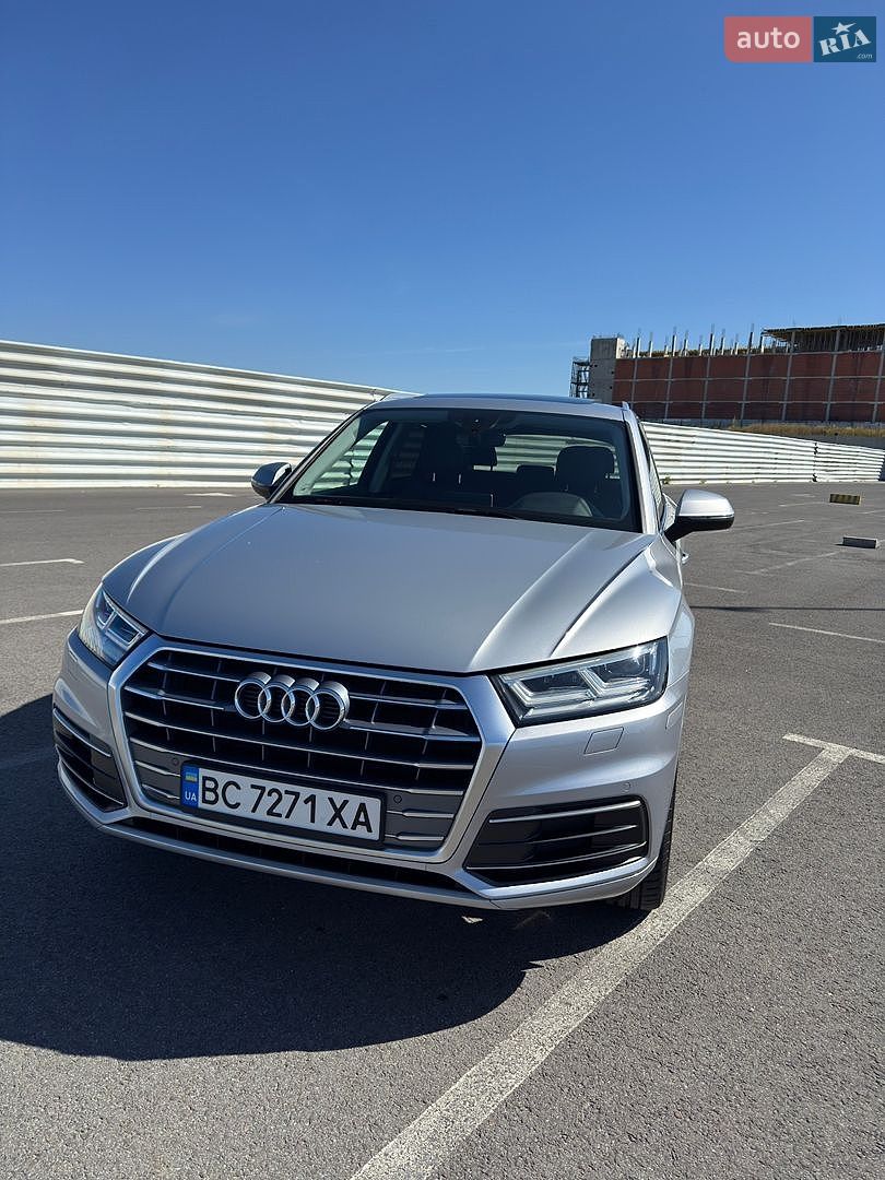 Audi Q5 2017 VIN WA1BNAFY4J2036156 фото оголошення 2 з 23