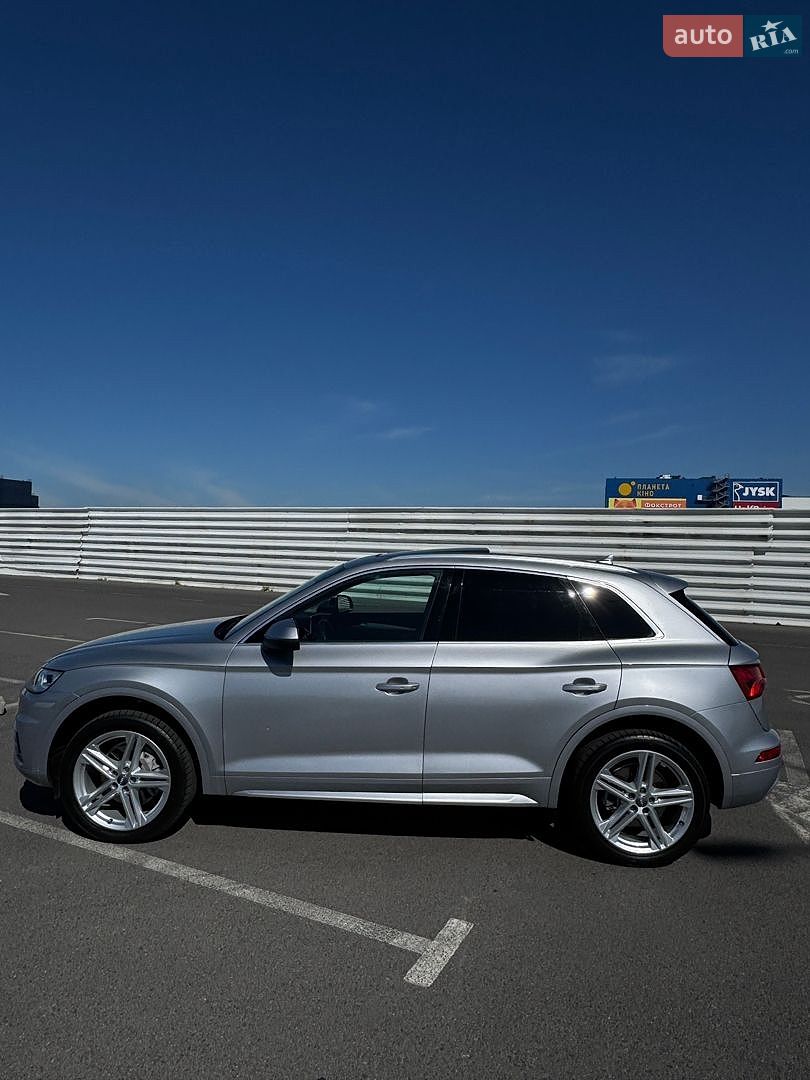 Audi Q5 2017 VIN WA1BNAFY4J2036156 фото оголошення 5 з 23