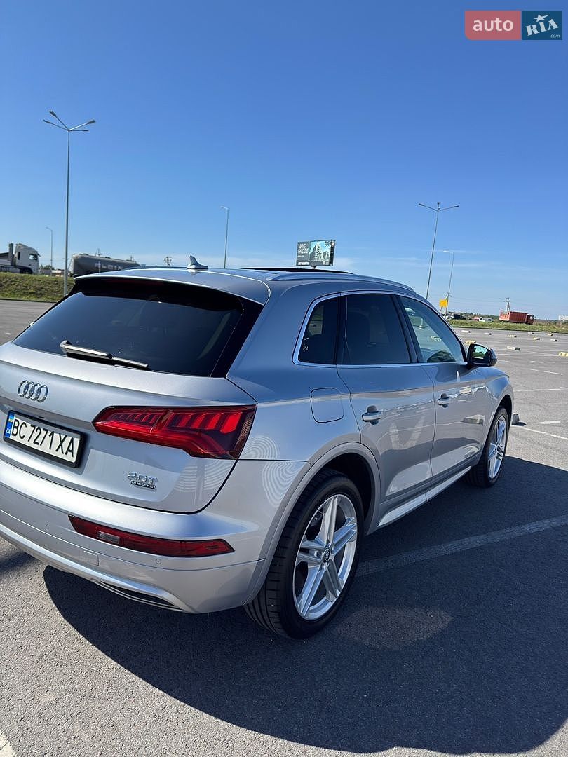 Audi Q5 2017 VIN WA1BNAFY4J2036156 фото оголошення 6 з 23