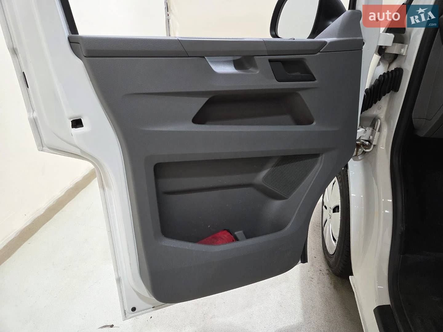 Volkswagen Transporter 2022 VIN WV1ZZZ7HZNX027060 фото оголошення 20 з 25