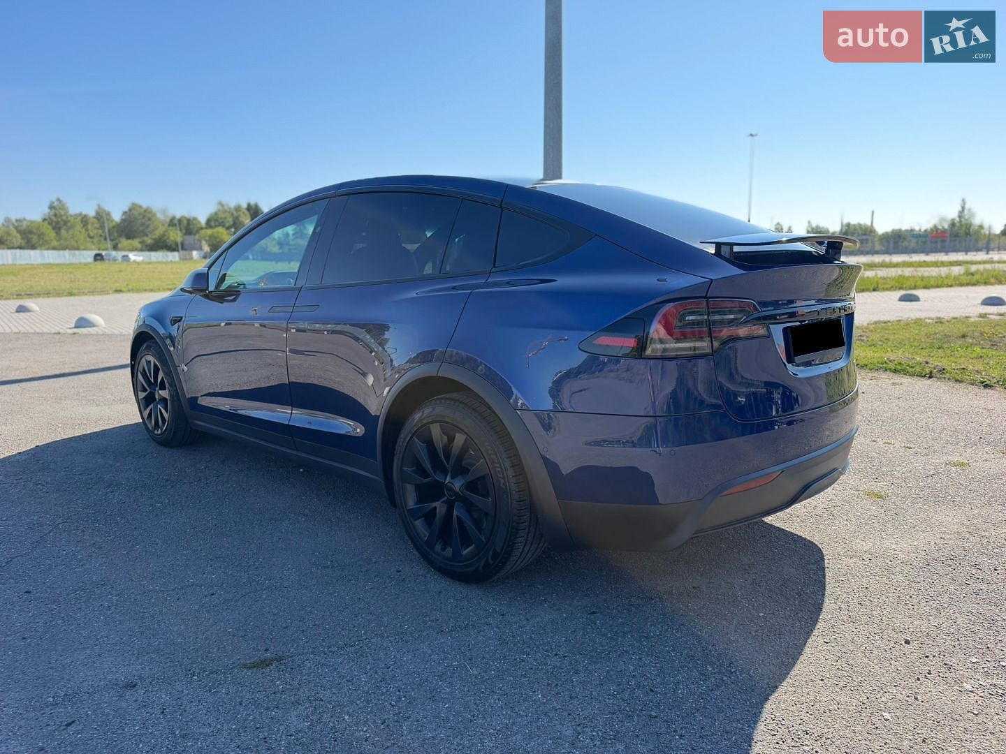Tesla Model X 2022 VIN 7SAXCBE60NF343465 фото оголошення 4 з 25