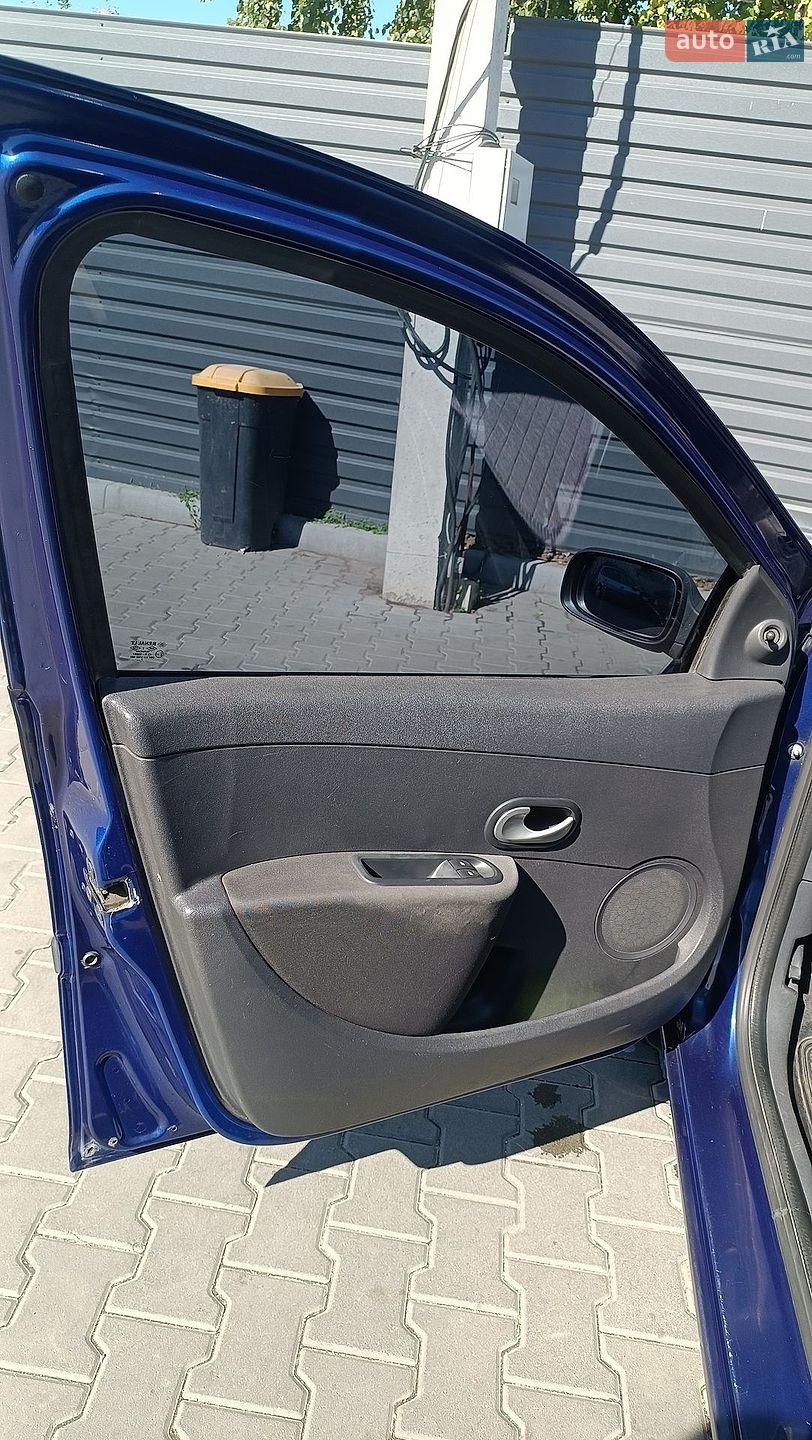 Renault Clio 2007 VIN VF1BR1J0H38759719 фото оголошення 13 з 22