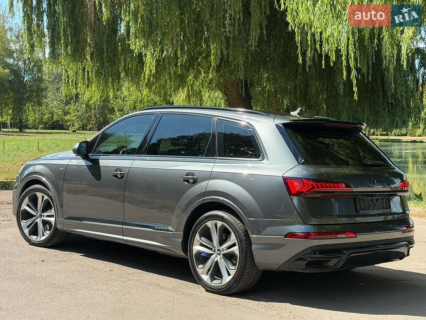 Audi Q7 2020 VIN WAUZZZ4M3LD026732 фото оголошення 21 з 87