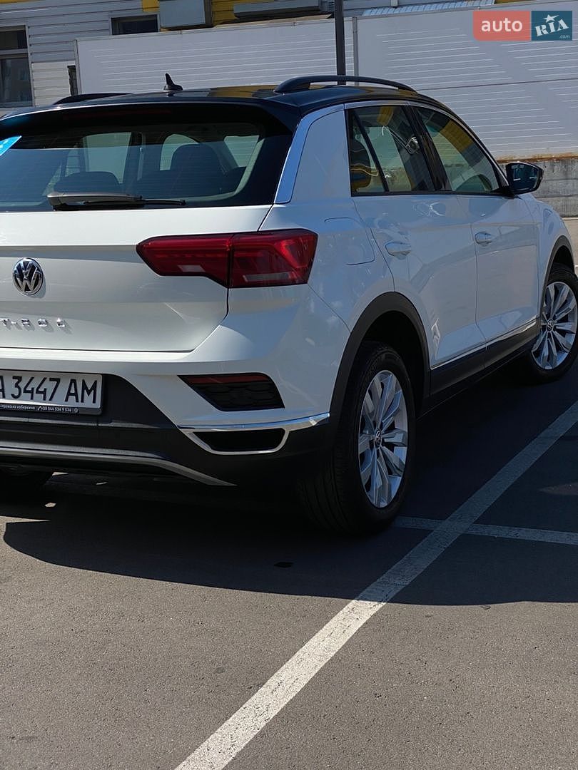 Volkswagen T-Roc 2019 VIN WVGZZZA1ZLV036162 фото оголошення 6 з 24