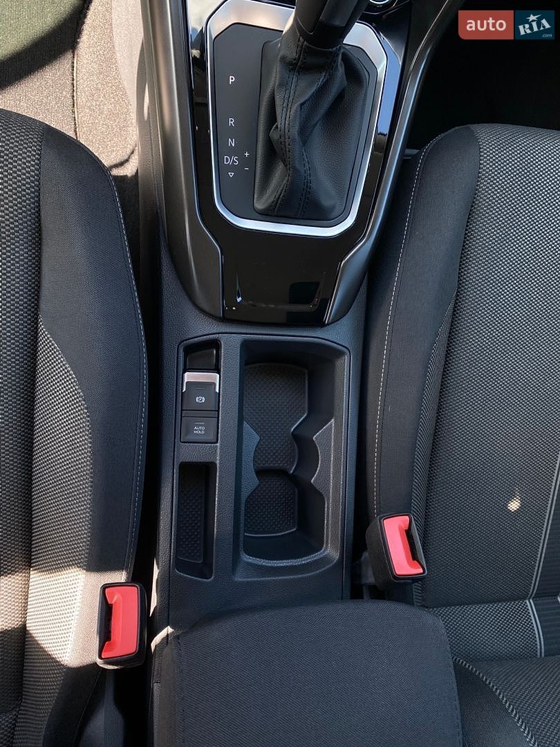 Volkswagen T-Roc 2019 VIN WVGZZZA1ZLV036162 фото оголошення 18 з 24