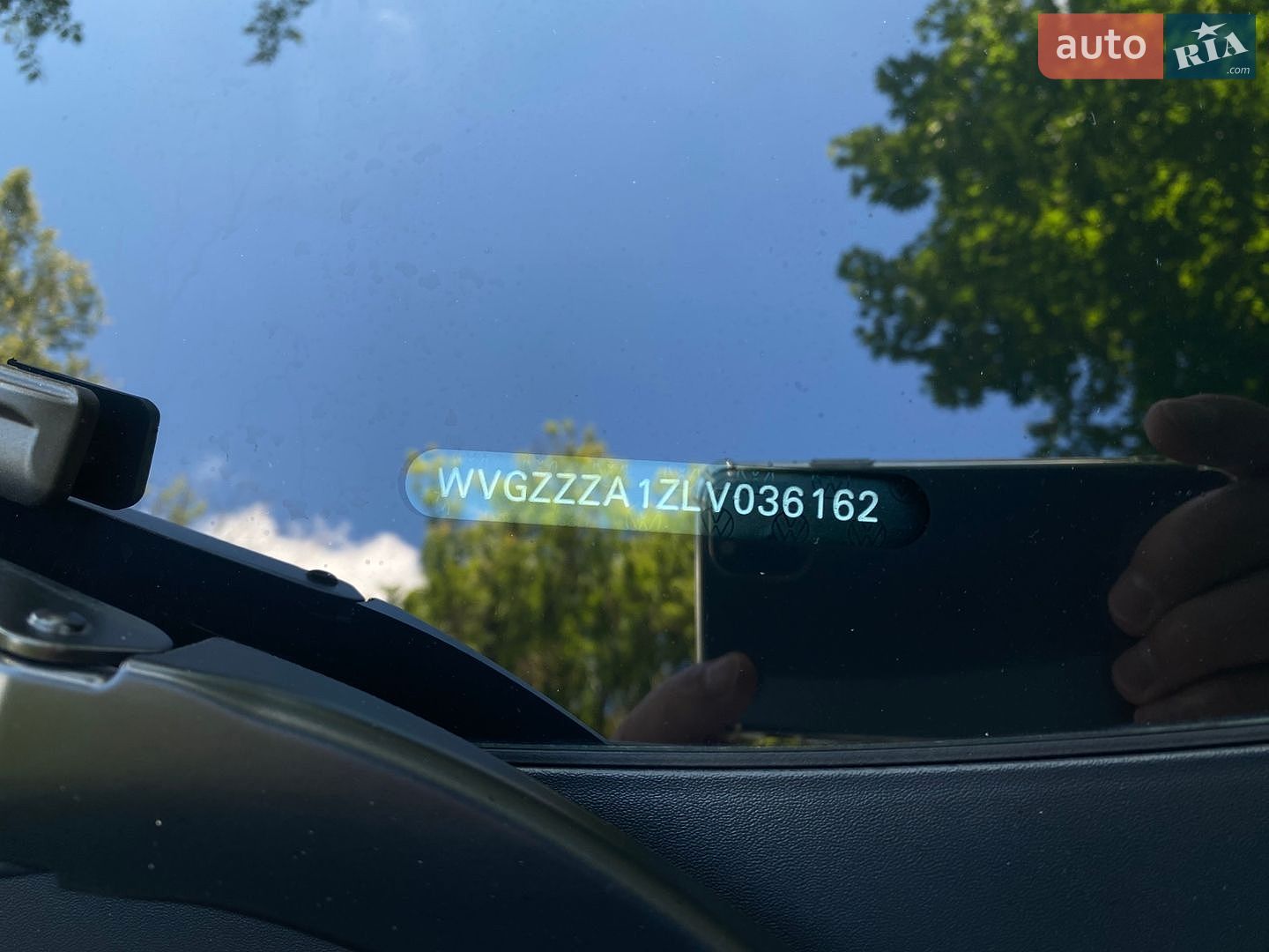 Volkswagen T-Roc 2019 VIN WVGZZZA1ZLV036162 фото оголошення 20 з 24