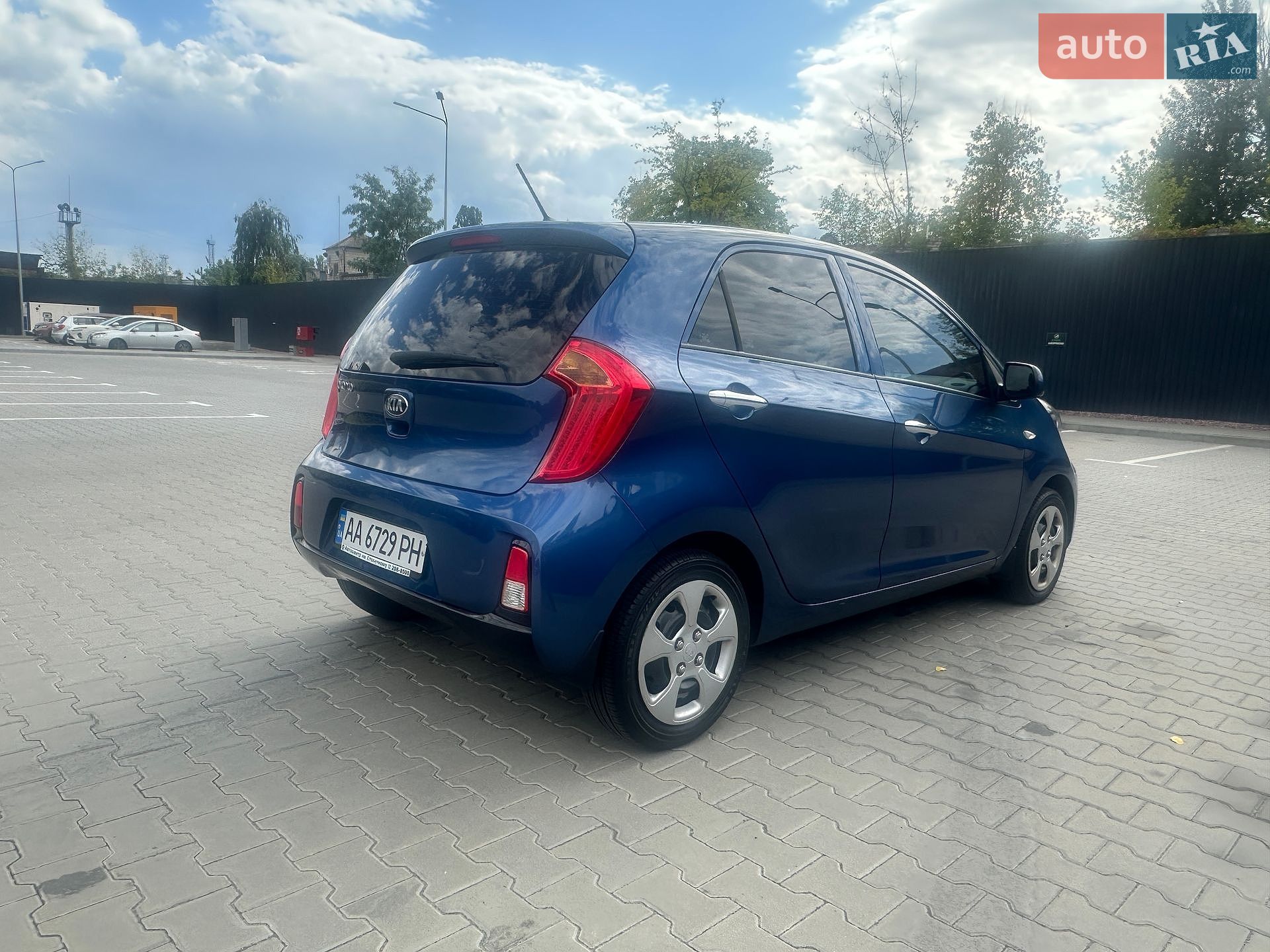 Kia Picanto 2016 VIN KNABX512BHT333597 фото оголошення 7 з 28