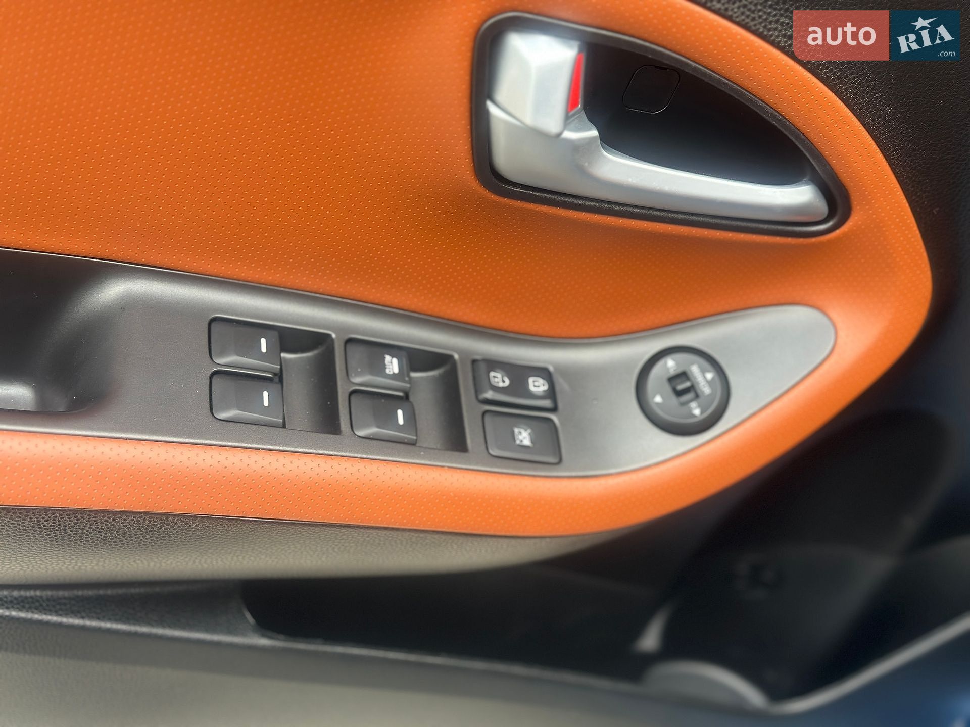 Kia Picanto 2016 VIN KNABX512BHT333597 фото оголошення 14 з 28