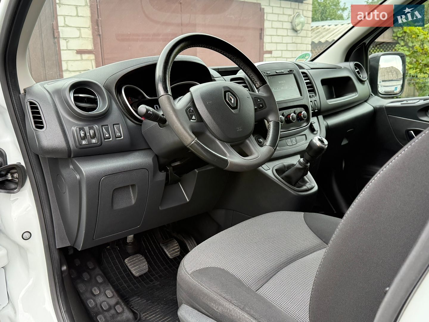 Renault Trafic 2021 VIN VF1FL000467811459 фото оголошення 43 з 80