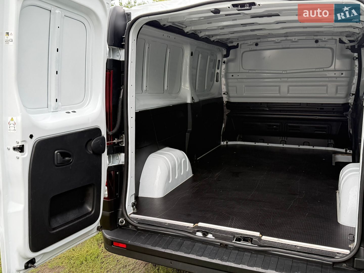 Renault Trafic 2021 VIN VF1FL000467811459 фото оголошення 69 з 80