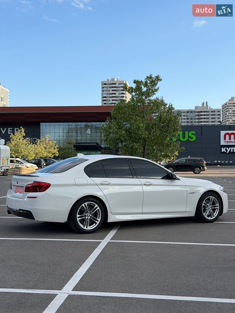 BMW 5 Series 2014 VIN WBA5A5C58ED507121 фото оголошення 4 з 33