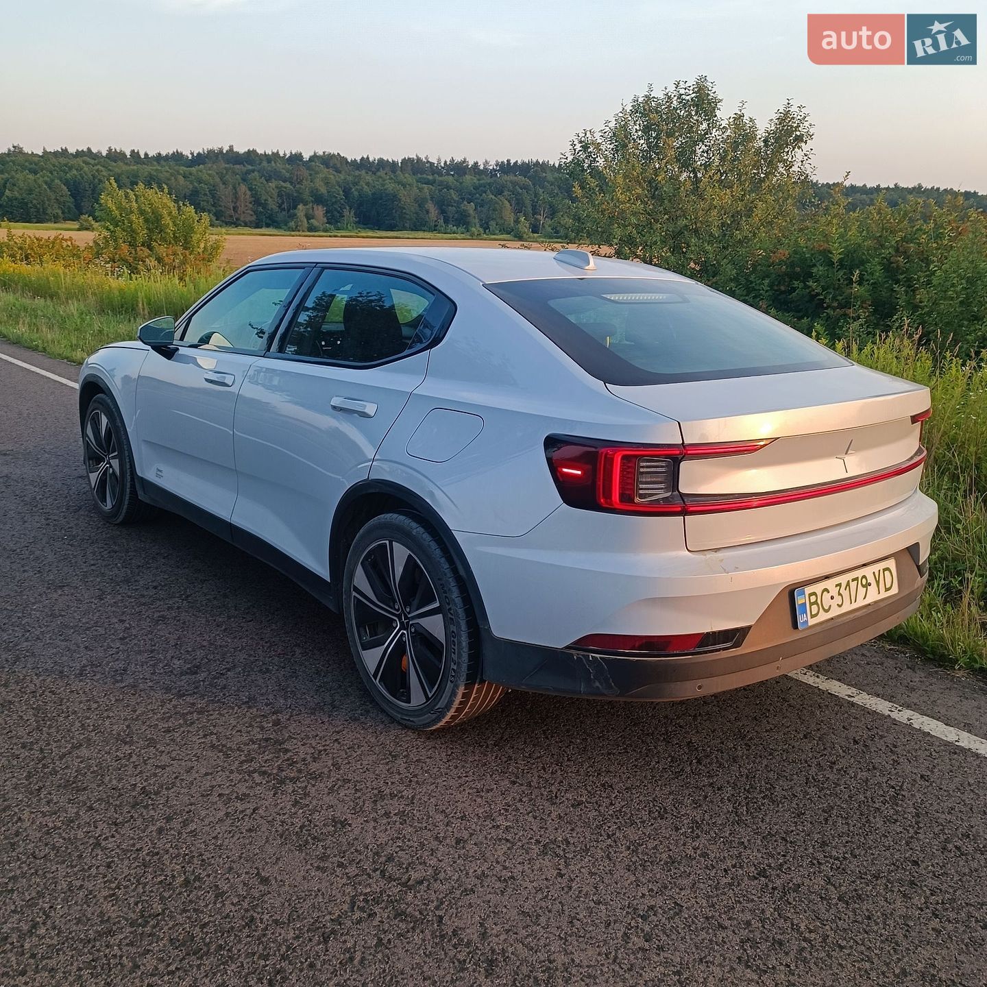 Polestar 2 2022 VIN YSMEG3KAXPL142975 фото оголошення 8 з 18