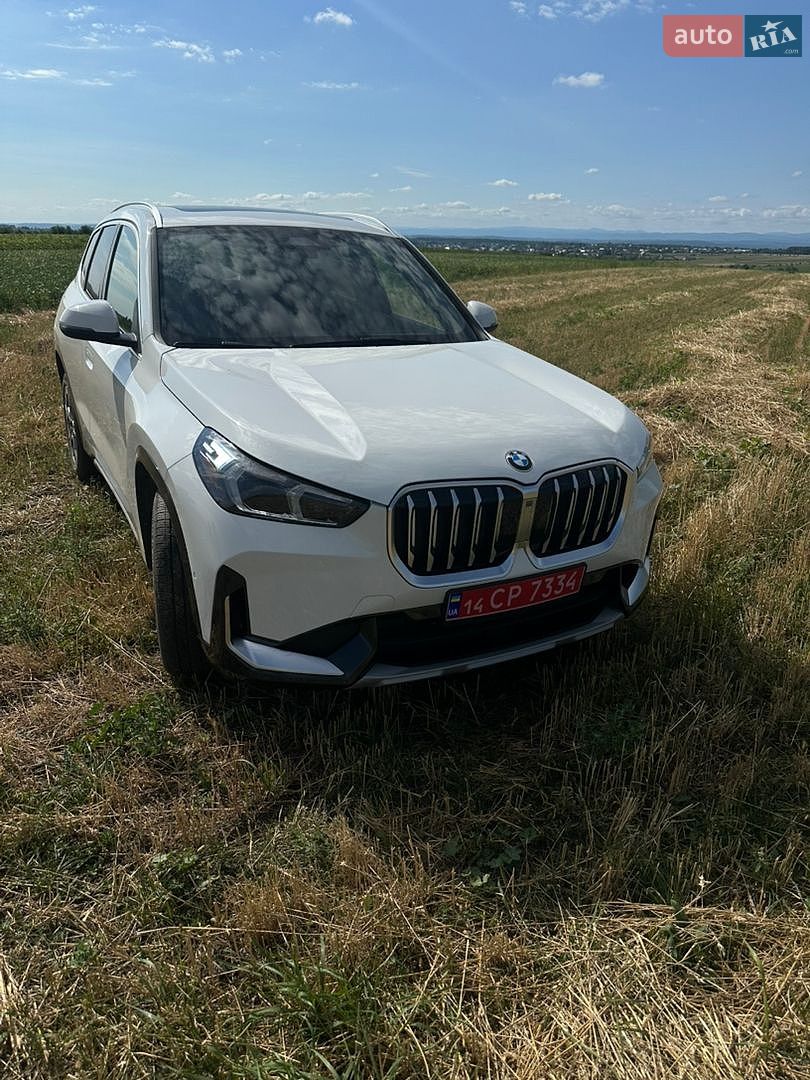 BMW X1 2025 VIN WBX73EF01S5374250 фото оголошення 5 з 43