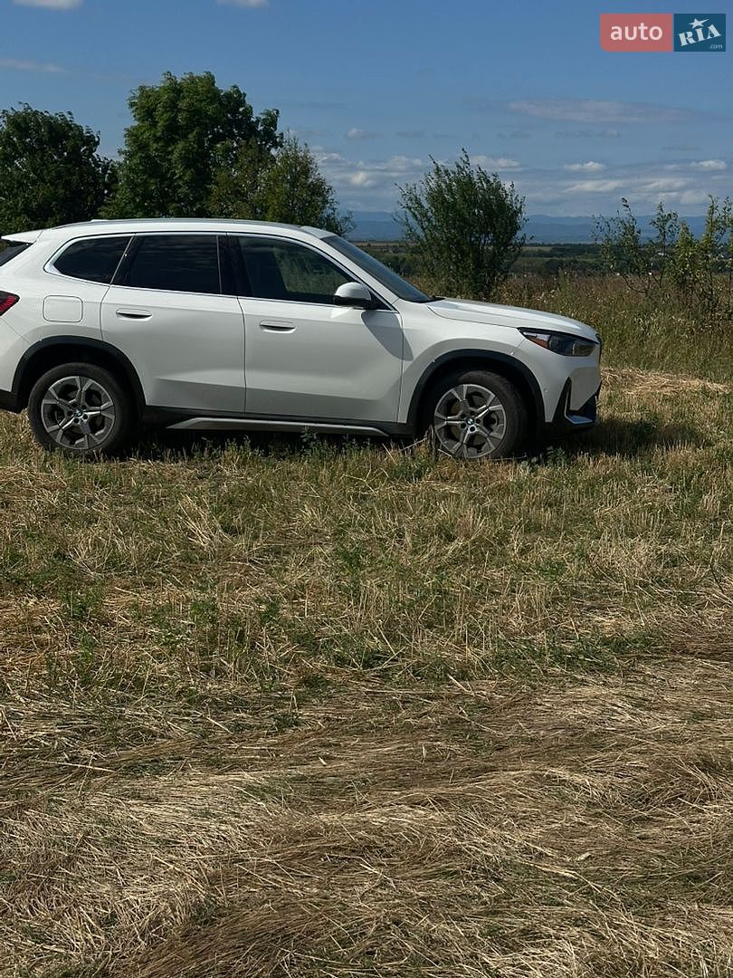BMW X1 2025 VIN WBX73EF01S5374250 фото оголошення 8 з 43