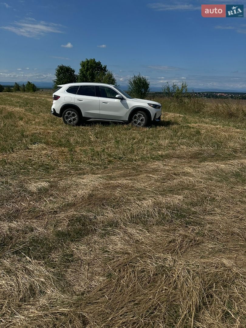 BMW X1 2025 VIN WBX73EF01S5374250 фото оголошення 9 з 43