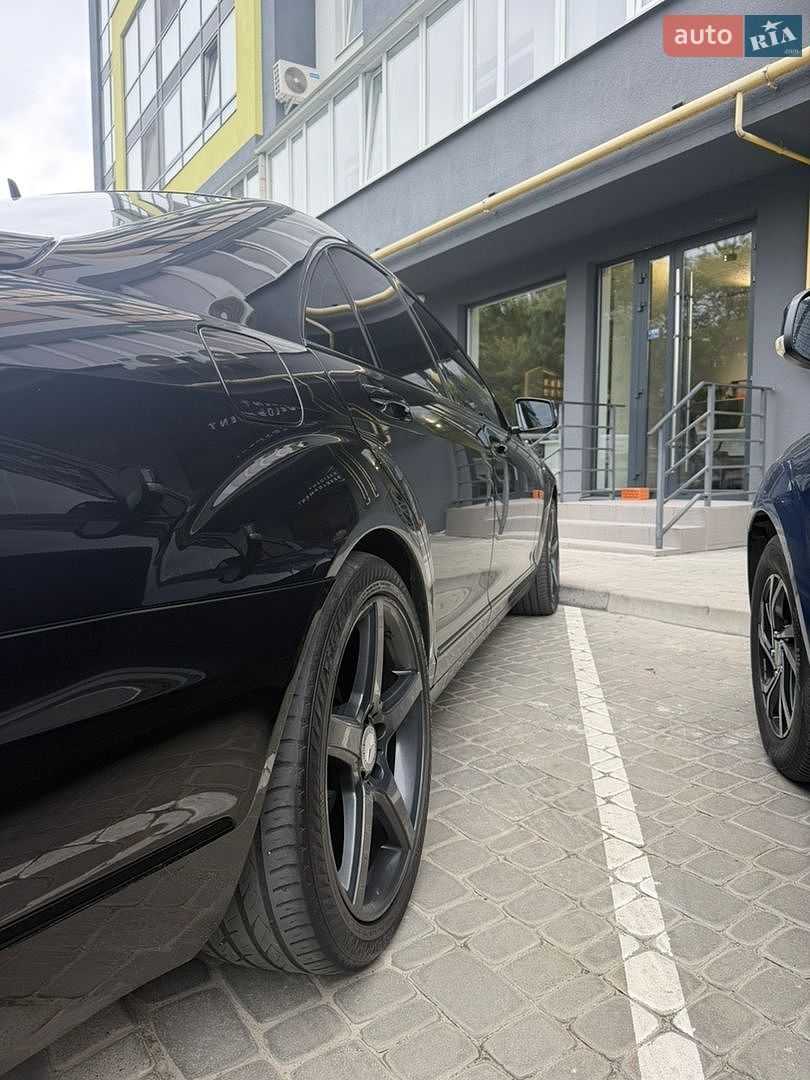 Mercedes-Benz S-Class 2012 VIN WDD2210831A513702 фото оголошення 2 з 37