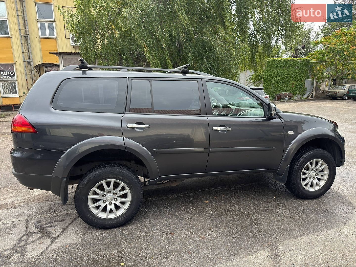Mitsubishi Pajero Sport 2011 VIN MMCGYKH40BFZ08269 фото оголошення 6 з 8