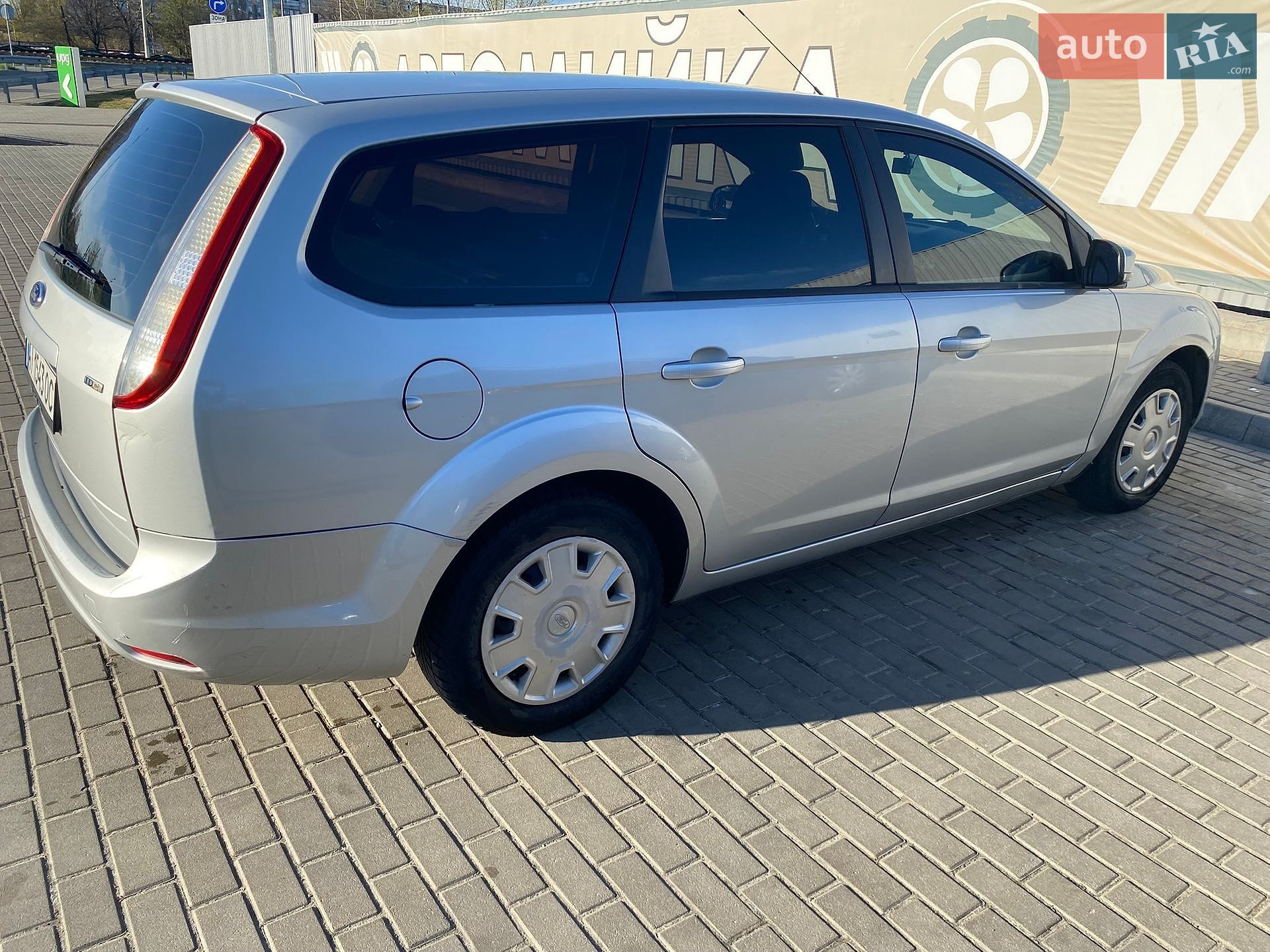 Ford Focus 2008 VIN WF0SXXGCDS8G21728 фото оголошення 4 з 25