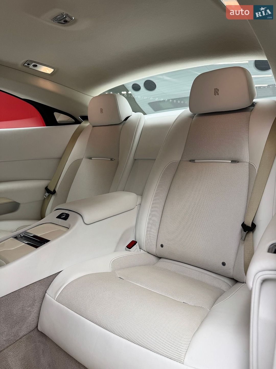 Rolls-Royce Wraith 2020 VIN SCAXZ0108MU203467 фото оголошення 36 з 45