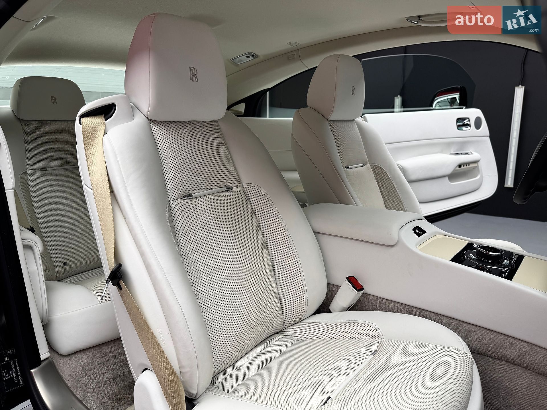 Rolls-Royce Wraith 2020 VIN SCAXZ0108MU203467 фото оголошення 40 з 45