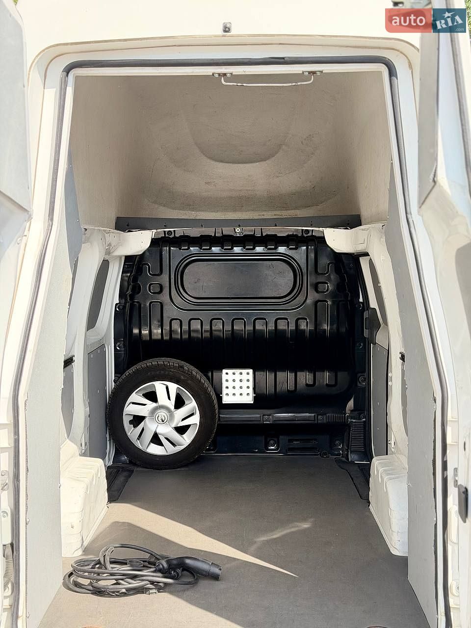 Nissan e-NV200 2020 VIN VSKHAAME0U0626344 фото оголошення 11 з 25