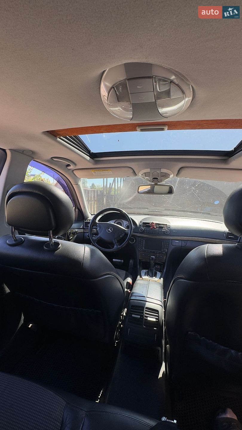Mercedes-Benz E-Class 2004 VIN WDB2110261A678532 фото оголошення 4 з 13